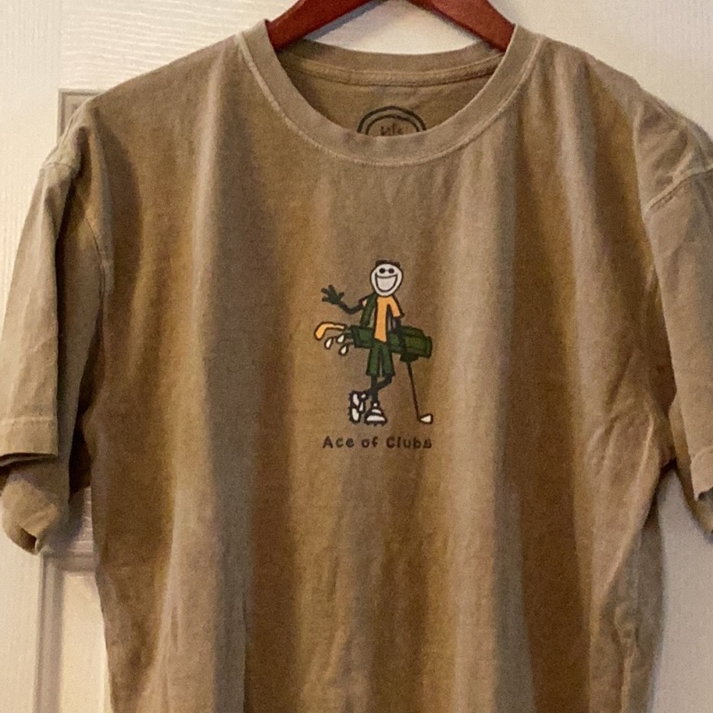 Life is good cotton soft mossy green short sleeve men’s tee shirt. Size M